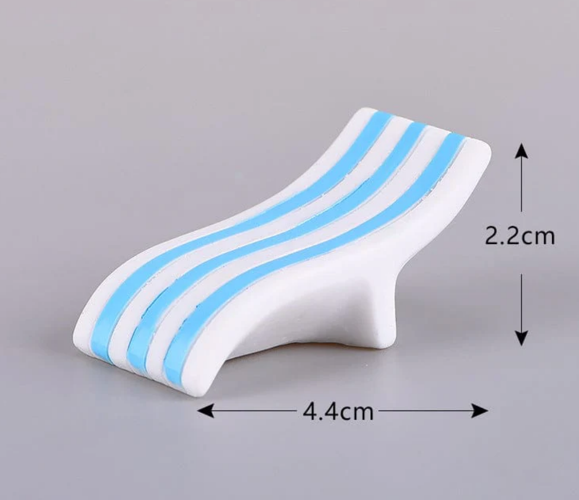 Beach chair miniature