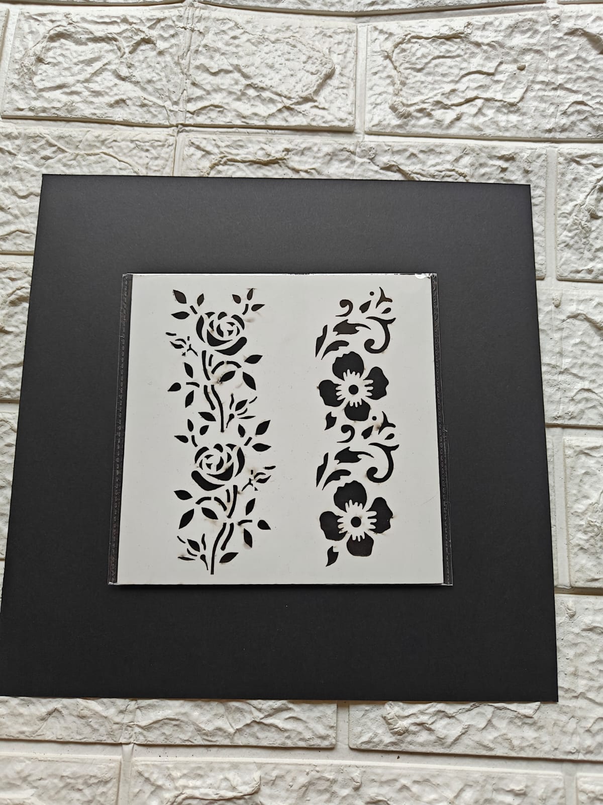 Flower border stencil 15cm*15cm