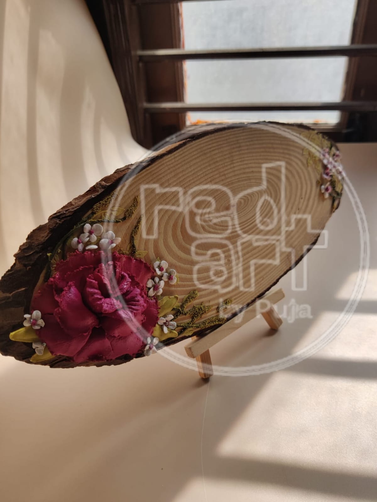 Rose nameplate on wooden ovel - 12 inch