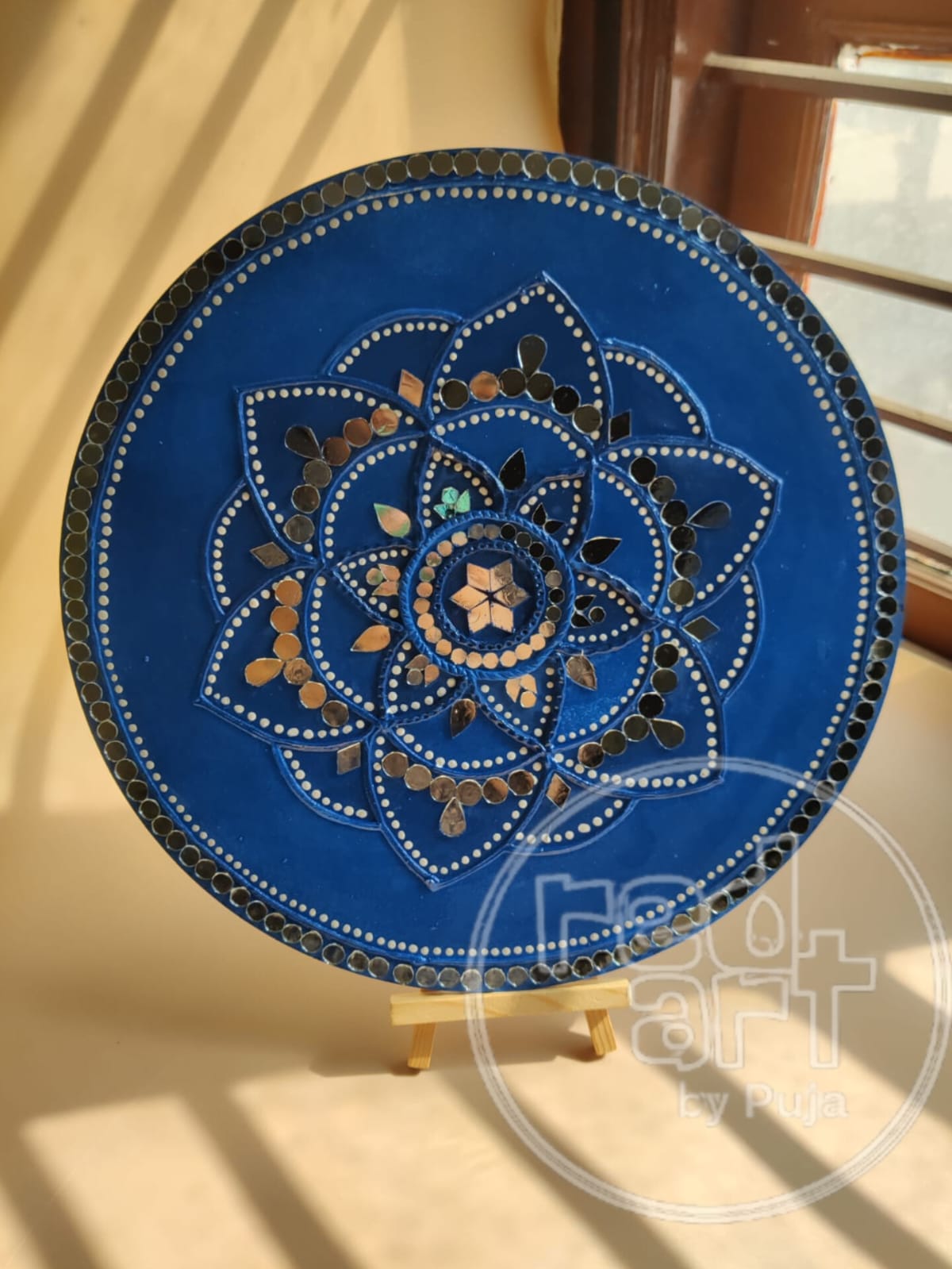 Lippan Wall Plate - blue - 12 inch