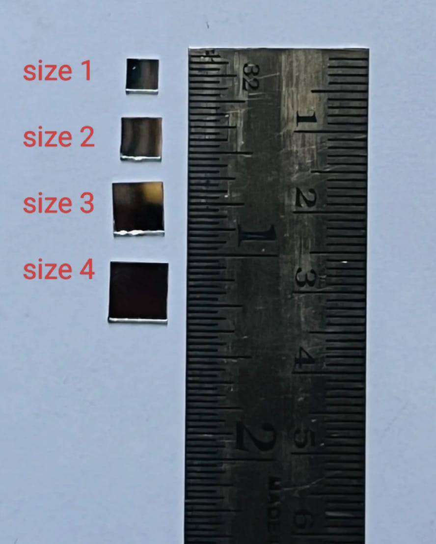 Square shape mirror - size 2