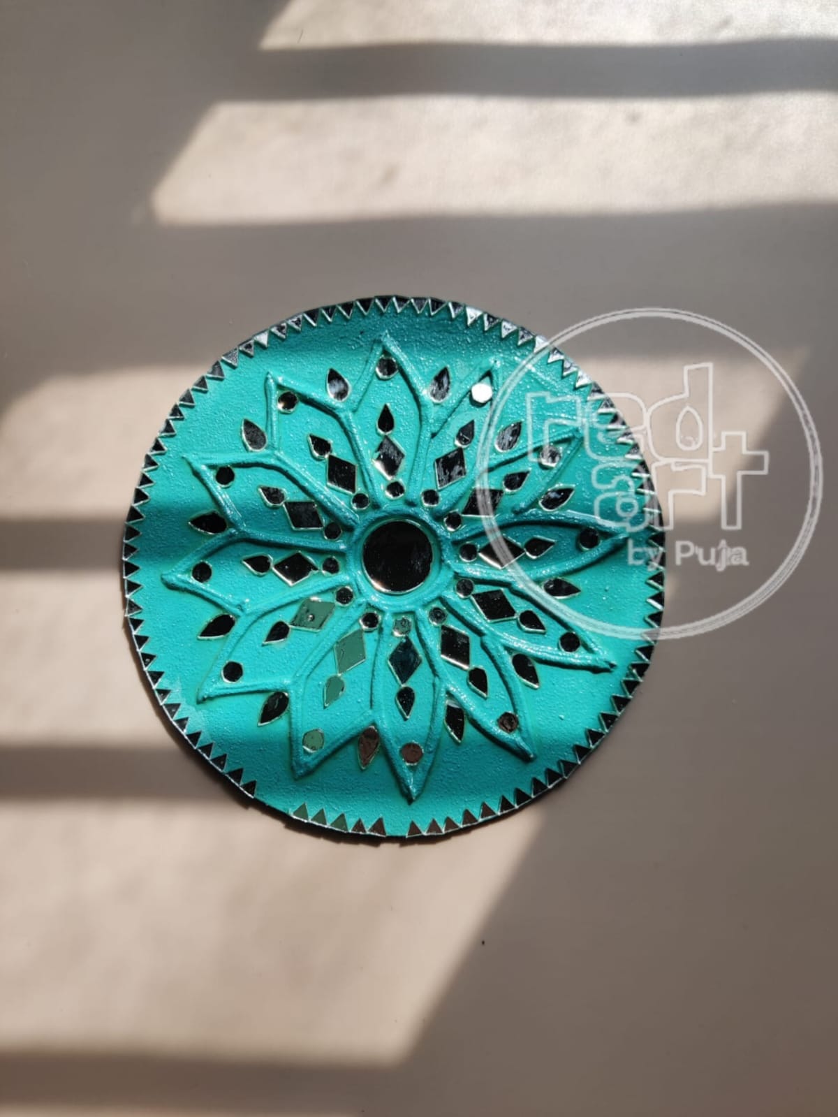Lippan Wall Plate - teal mandala